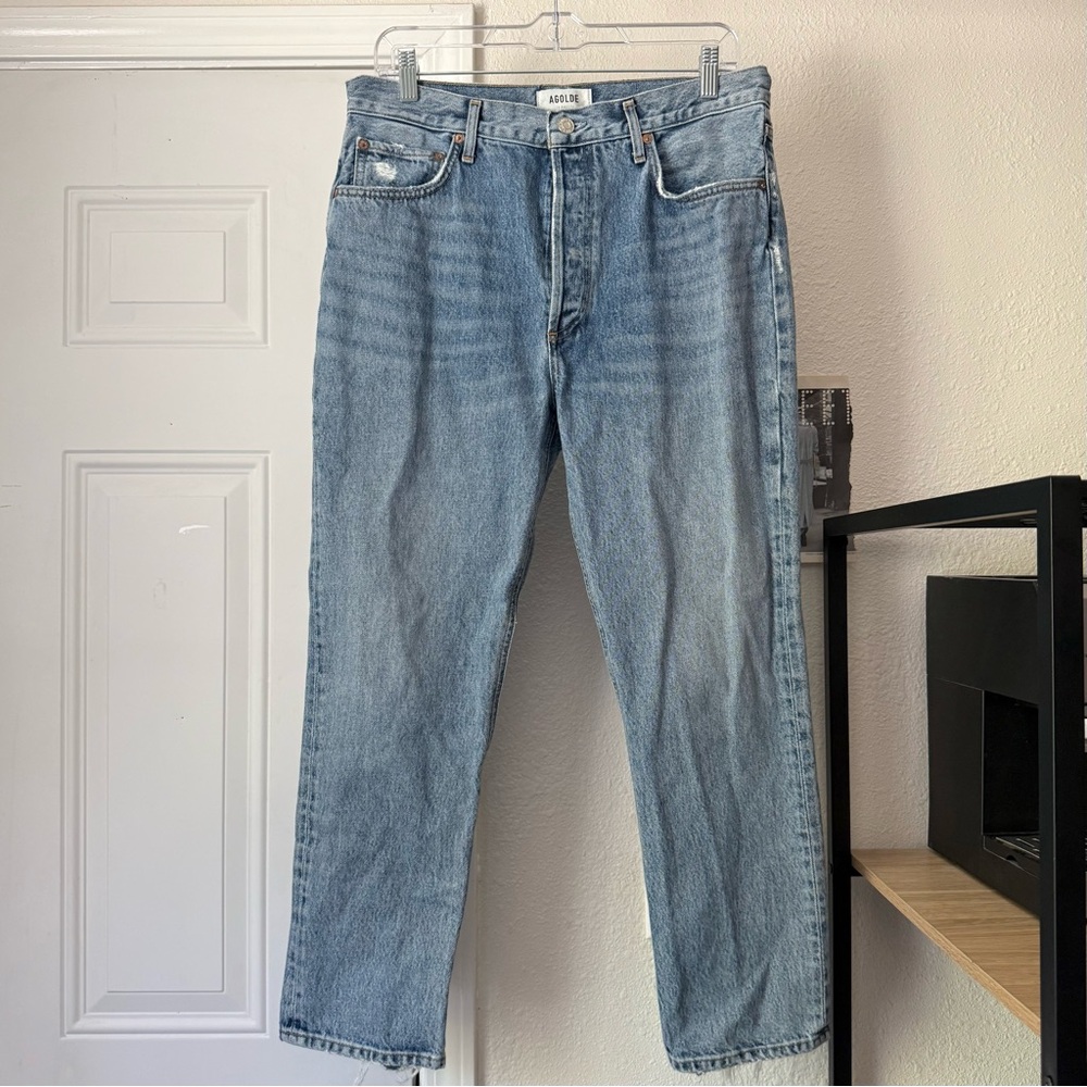 AGOLDE Riley light medium wash blue denim organic cotton distressed cropped jean